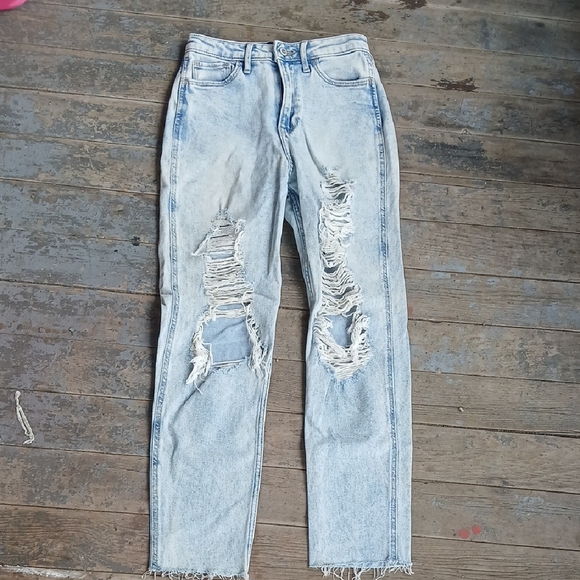 Hollister Denim - GUC Hollister Vintage Stretch Ultra High Rise Mom Jeans fray Ankle Size 24x27